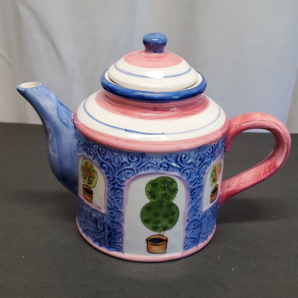 VTG World Bazaar teapot